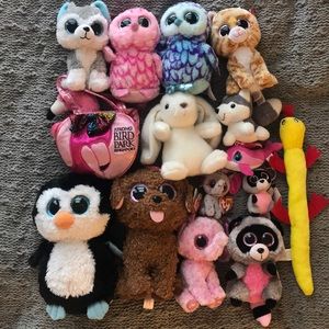 FOR SALE/FREE GIFT w/purchase read description